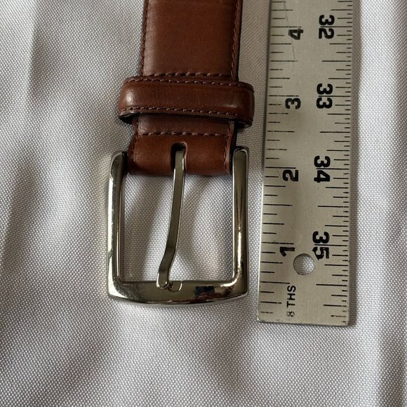 Trafalgar Gavin Mens Brown Leather Belt With Silver Buckle - Picture 2 of 9